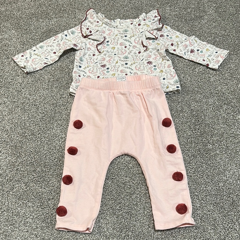 Mudpie matching set Pom Pom pants‎ and animal floral print top 6-9 months